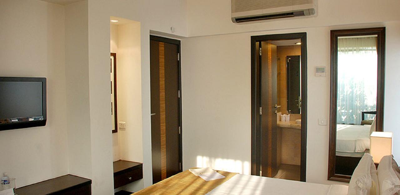 Metropole Hotel Kolkata
